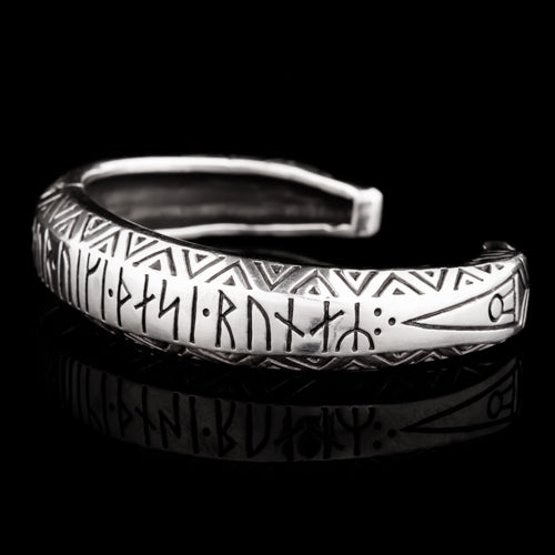 Thor Armring With Runes