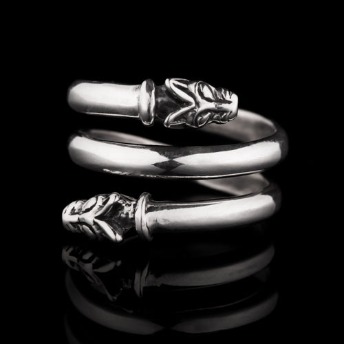 Spiral Double Head Wolf Ring