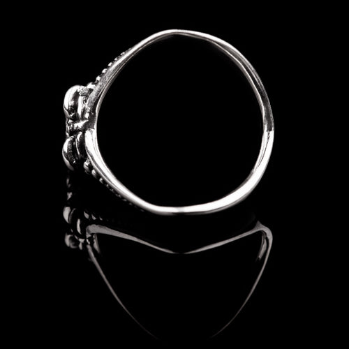 V Shape Ring with Beast Head