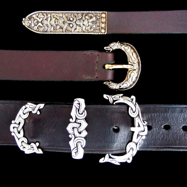Wide Viking Belt Set with Wolf Heads in Ringerike Style