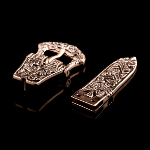 Gripping Beast Buckle Set from Birka