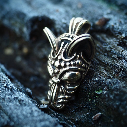 Viking Wolf Head Pendant Borre Style Warrior symbol in silver and