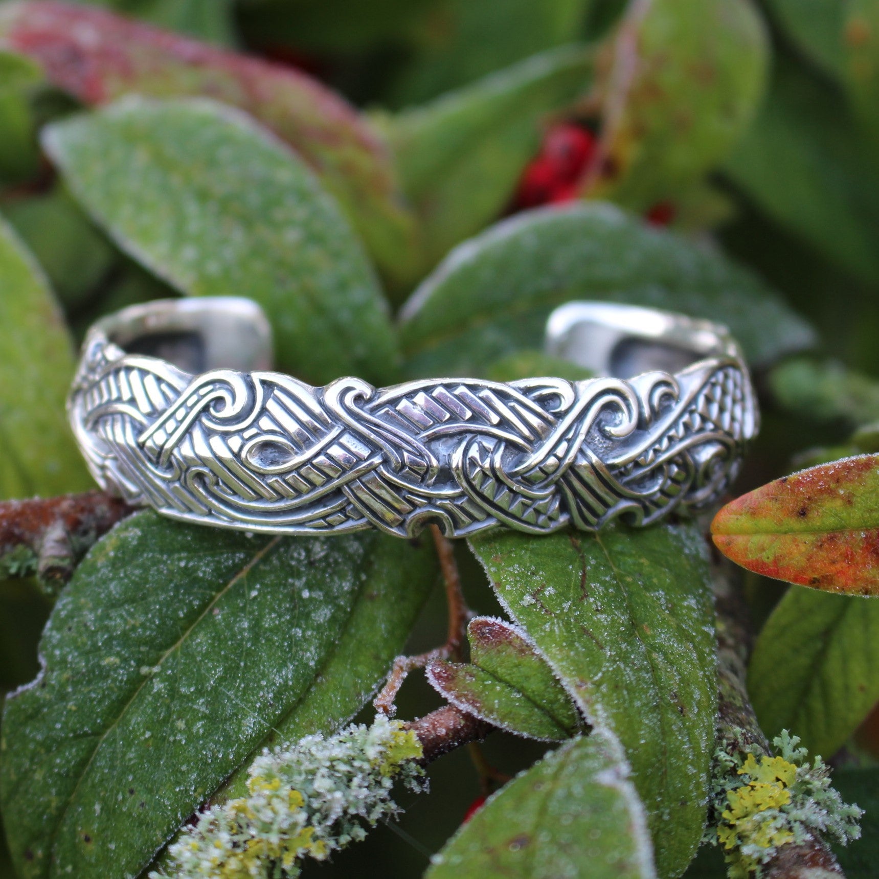 Viking raven bracelet hot sale