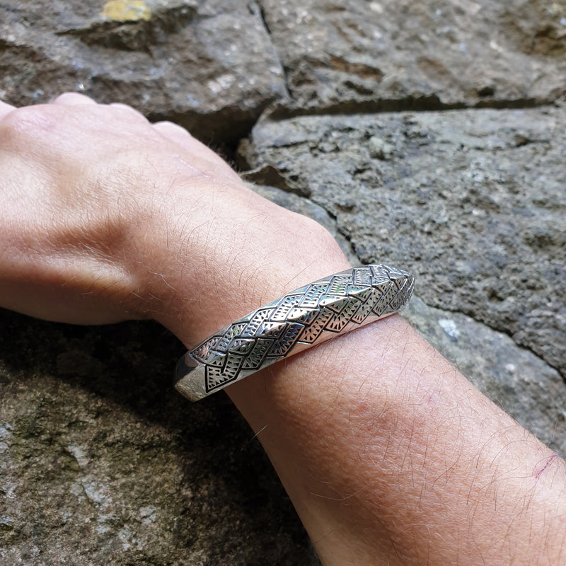 Viking Axe Edge Armring